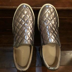 Quilted silver wedge sneakers